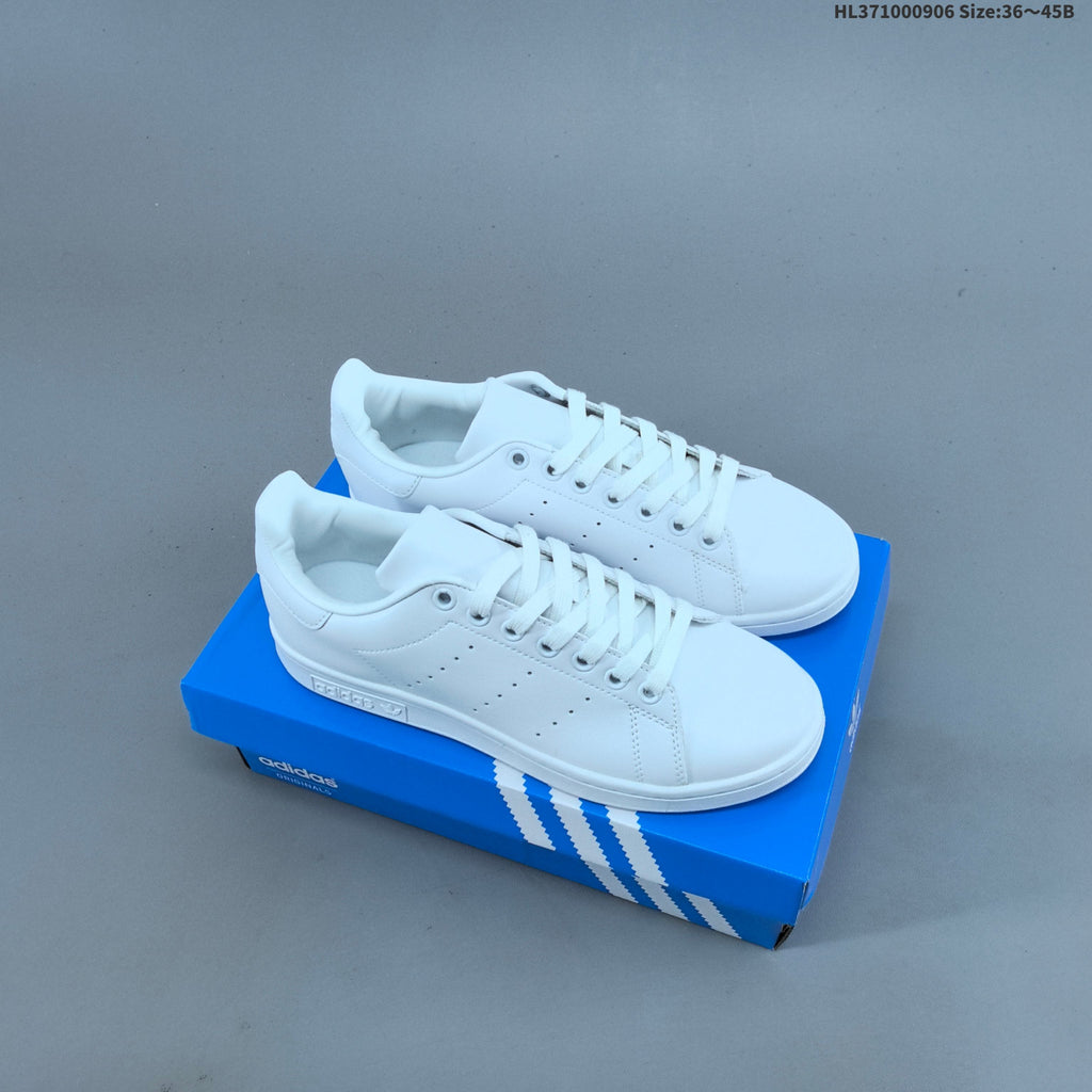 Adidas Stan Smith PF W Low-Cut Sneakers M20326 - product image from the listing.