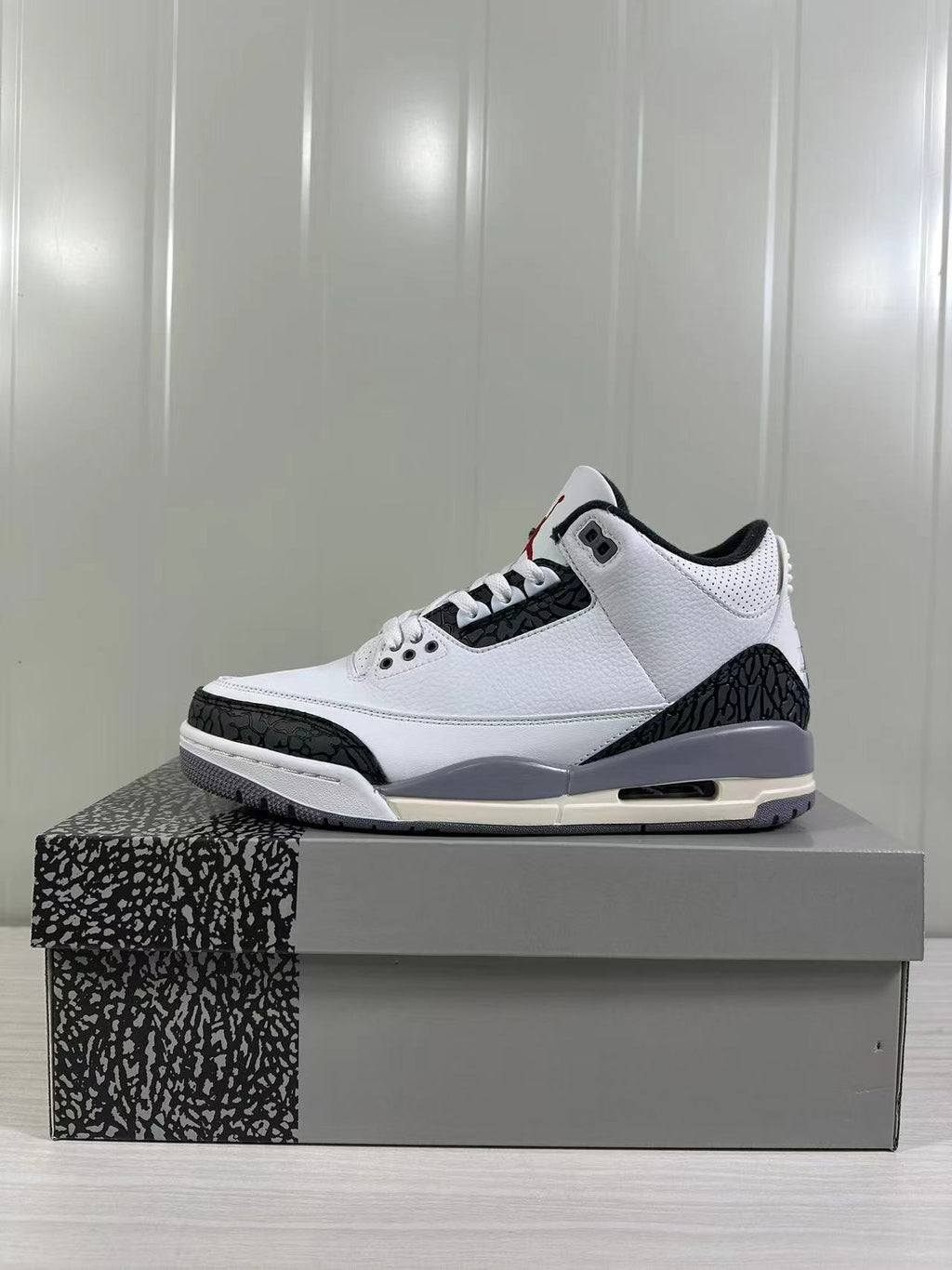 Air Jordan 3 Retro White Cement Grey CT8532-106 - product image from the listing.