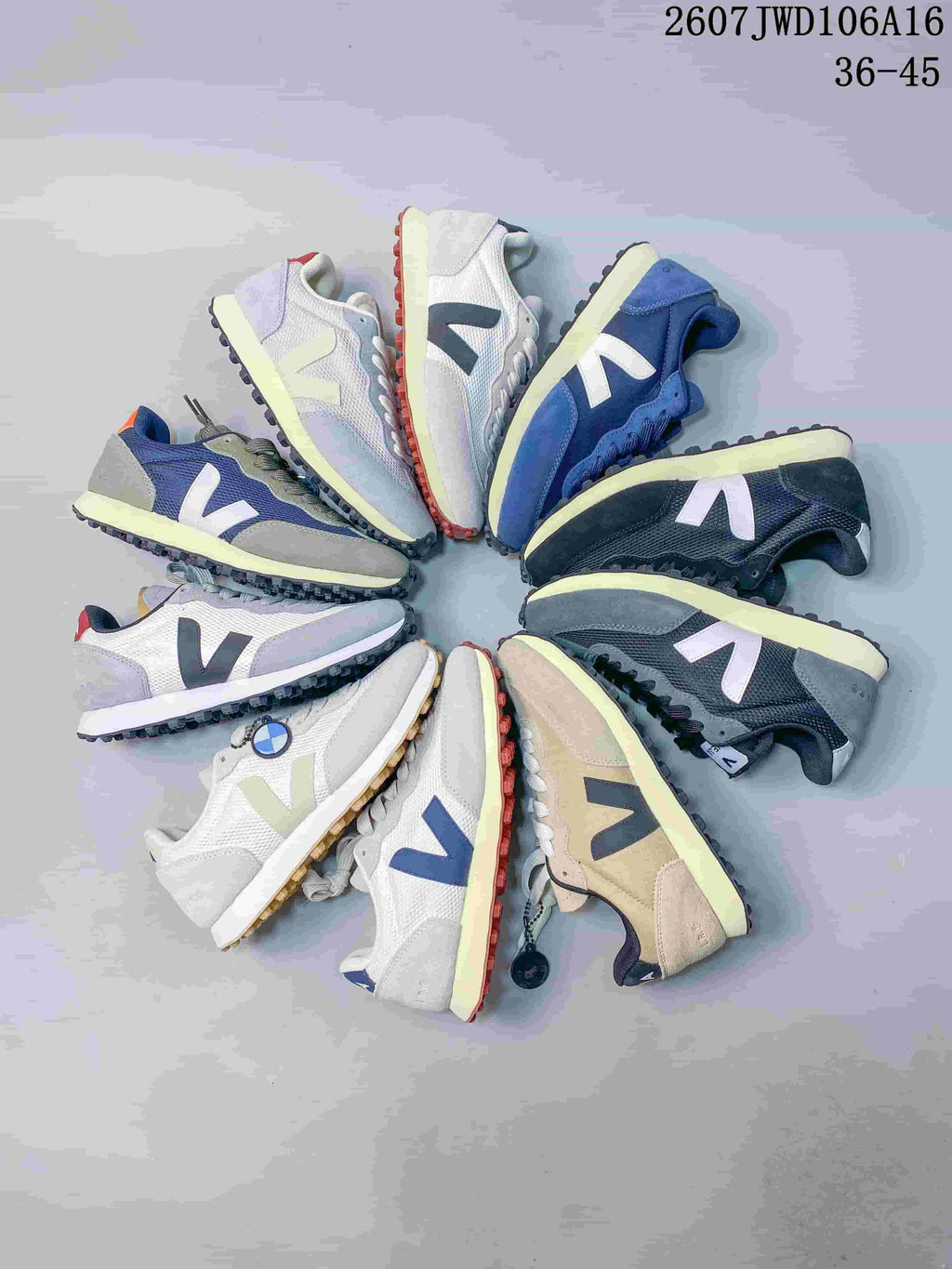 VEJA Rio Branco Alveomesh Trainers - product image from the listing.