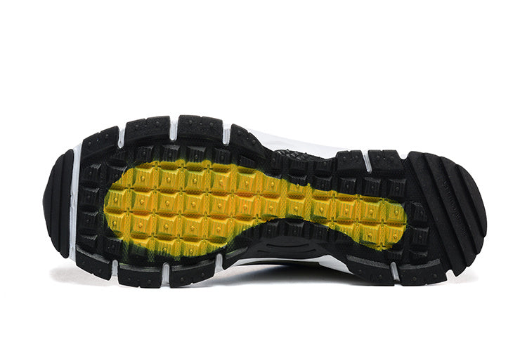 Nike VOMERO Blue Trail Trainers - product image from the listing.