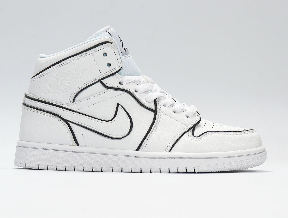 Air Jordan 1 High White Black CK6587-100 - product image from the listing.