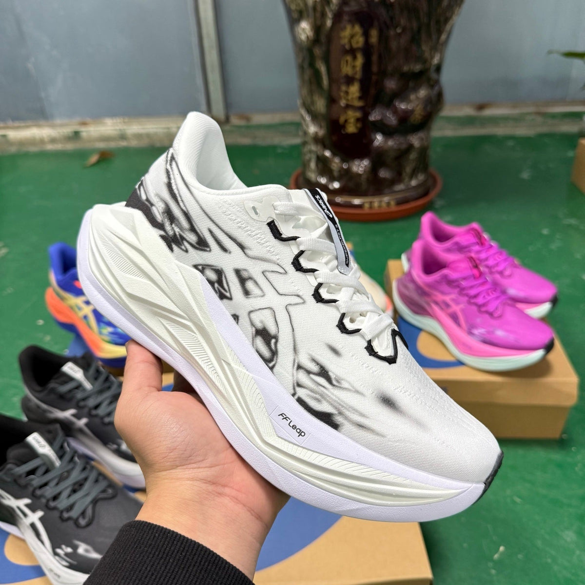 ASICS Superblast 3 Running Shoes in White Grey Black 1013A177-002 - product image from the listing.