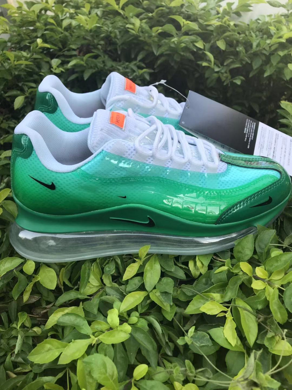 Nike Air Max 720 Sneakers in Green and White - product image from the listing.