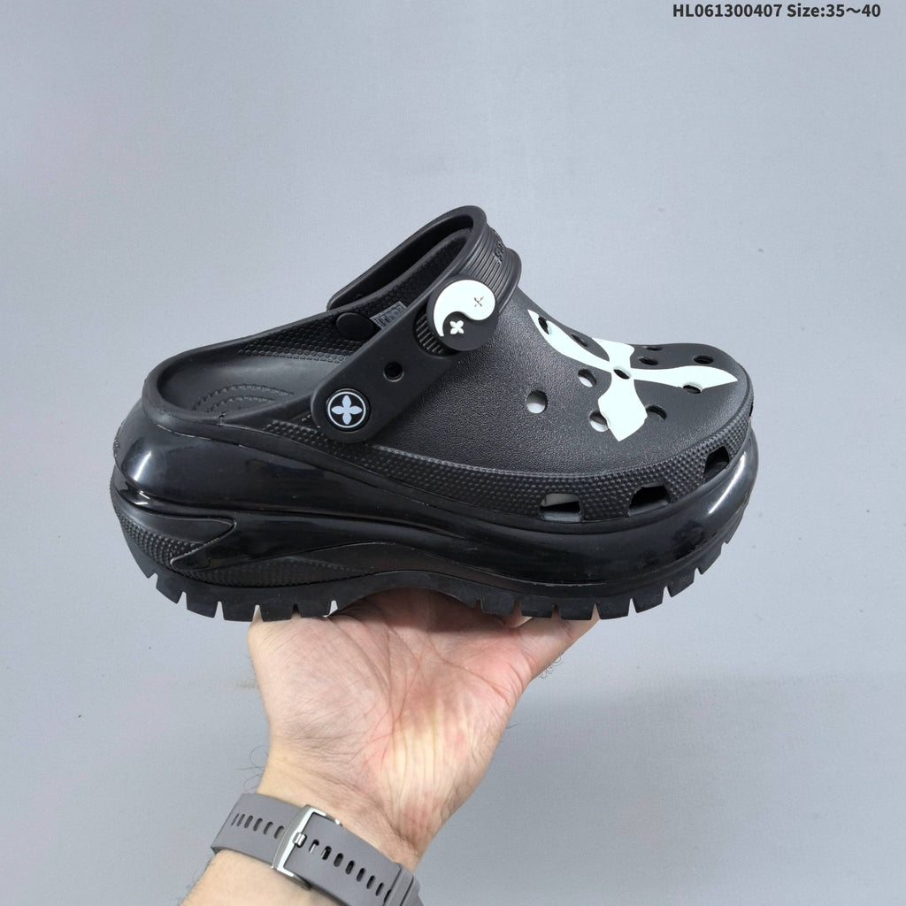 Platform Clogs Black White Print HL061300407 by Crocs - product image from the listing.