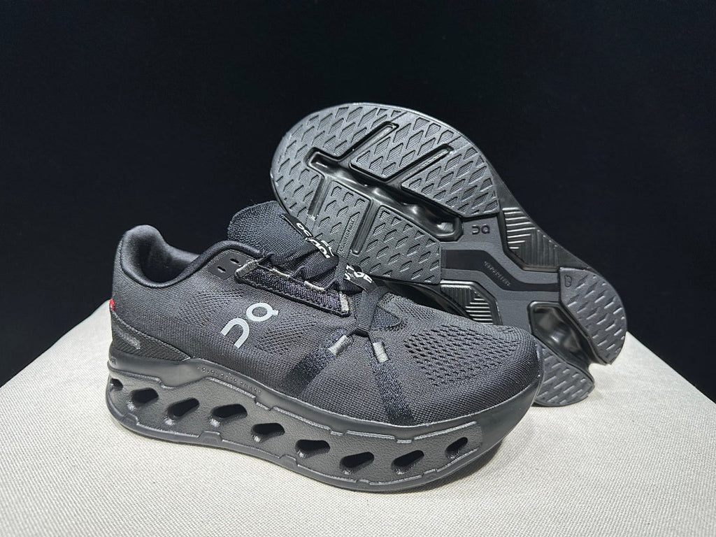 On Cloudeclipse Running Shoes, All in Black - product image from the listing.