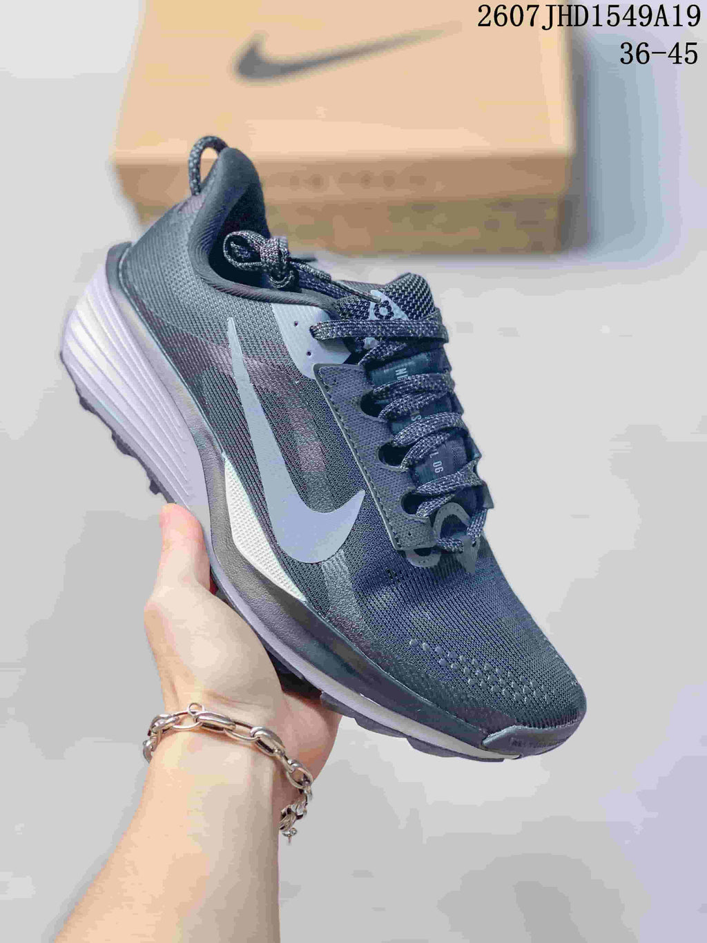 Nike Zoom Fly 5 Sneakers for Running 2607JHD1549A19 - product image from the listing.