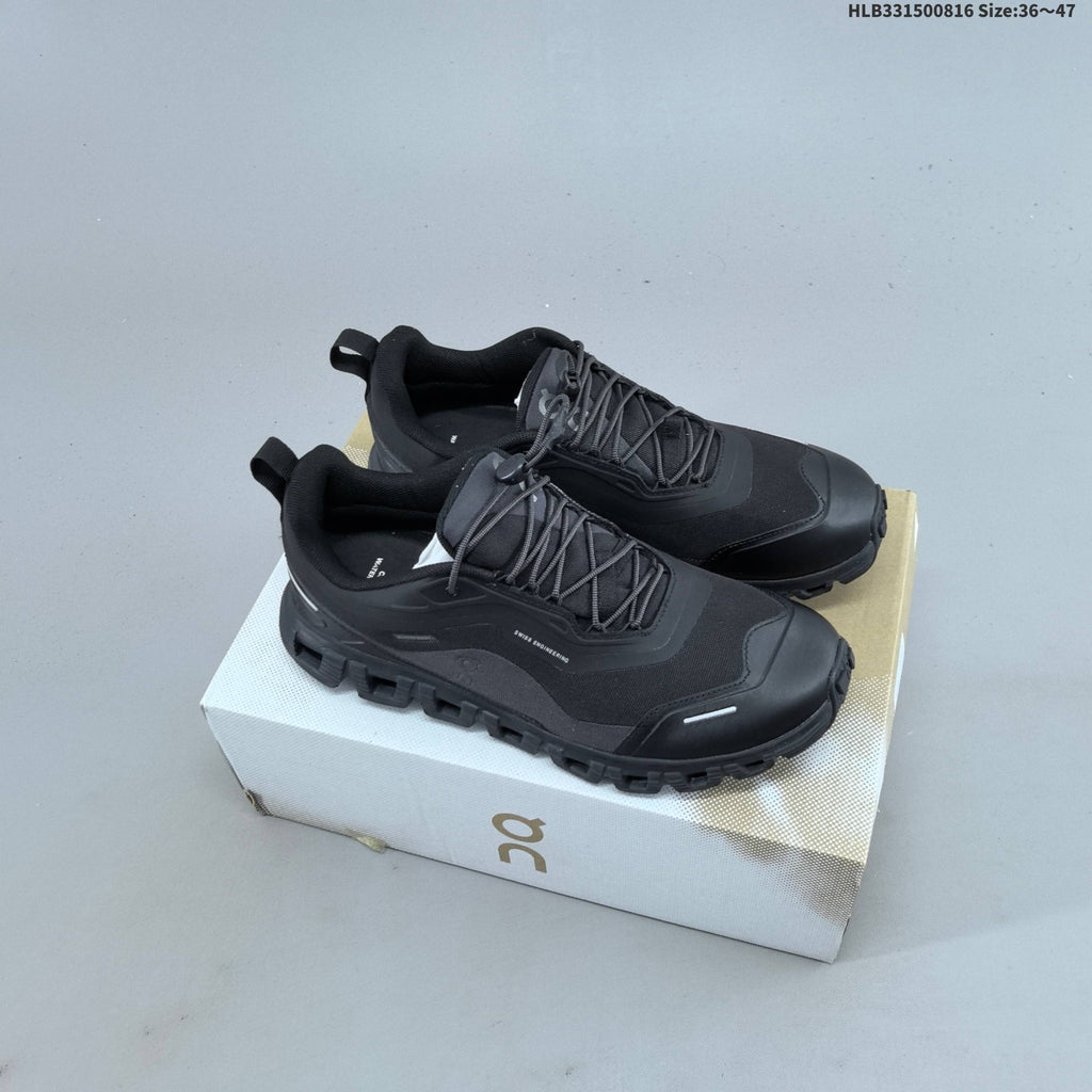 On Cloud 6 Geo WP Outdoor Trainers - product image from the listing.