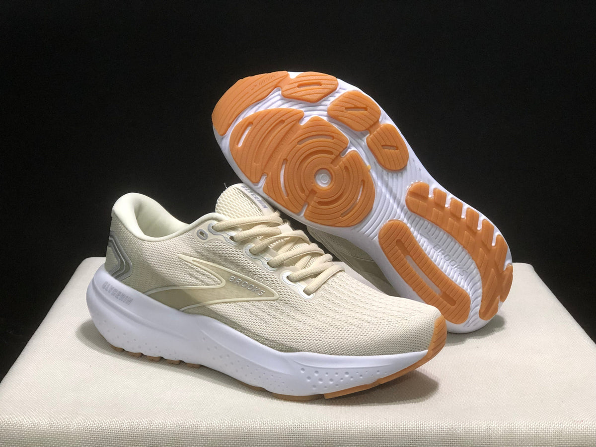 Brooks Glycerin 21 Shoes for Running - product image from the listing.