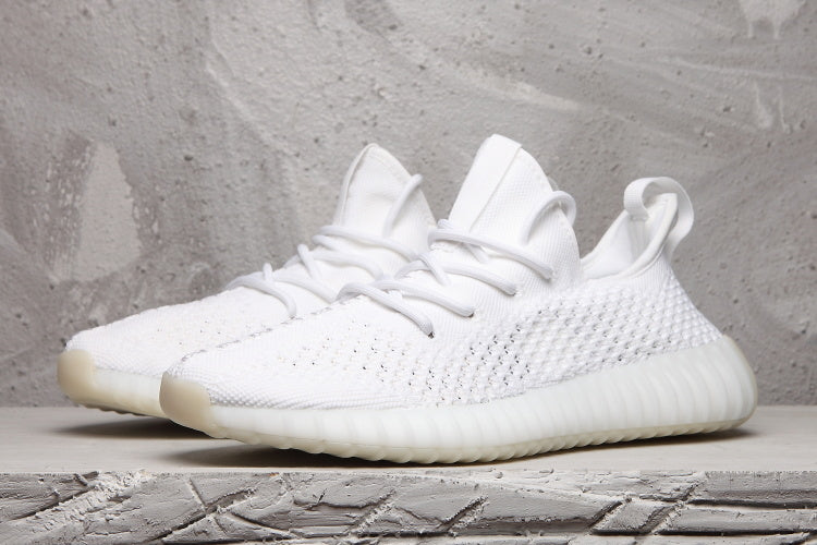 Yeezy 350 V2 Low-Top Sneakers in White Knit - product image from the listing.