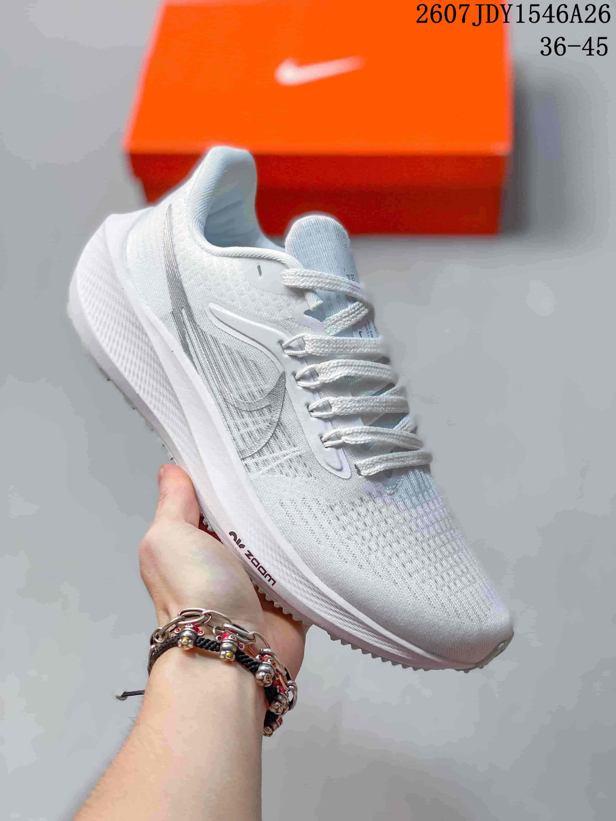 Nike Air Zoom Pegasus 39 Sneakers for Running - product image from the listing.