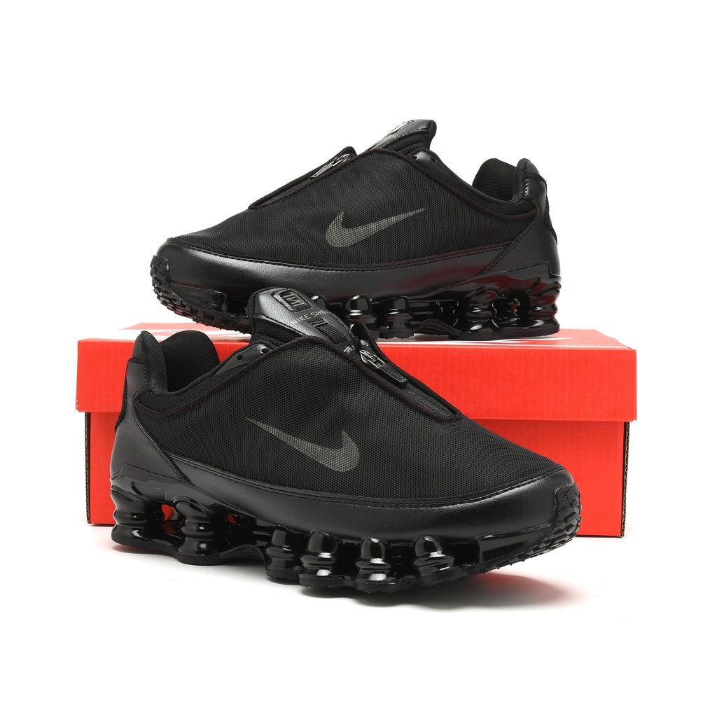 Nike Shox TL All-Black Trainers - product image from the listing.