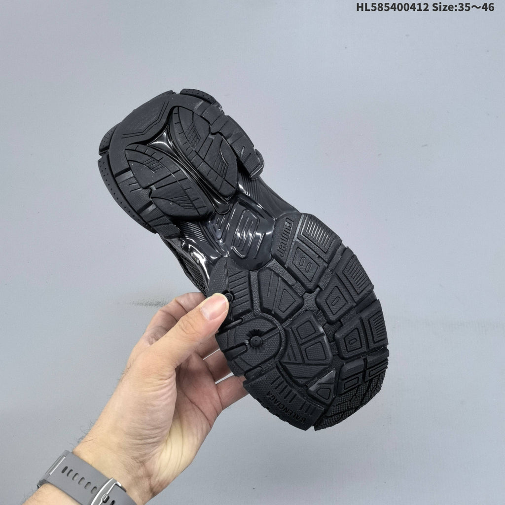 Black Balenciaga Runner Sneakers - product image from the listing.