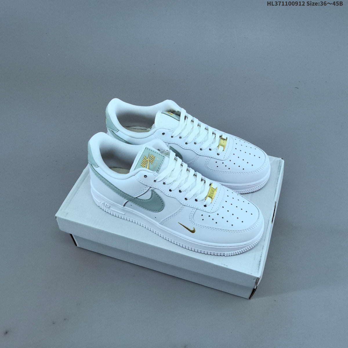 Nike Air Force 1 '07 Low-Cut Sneakers - product image from the listing.