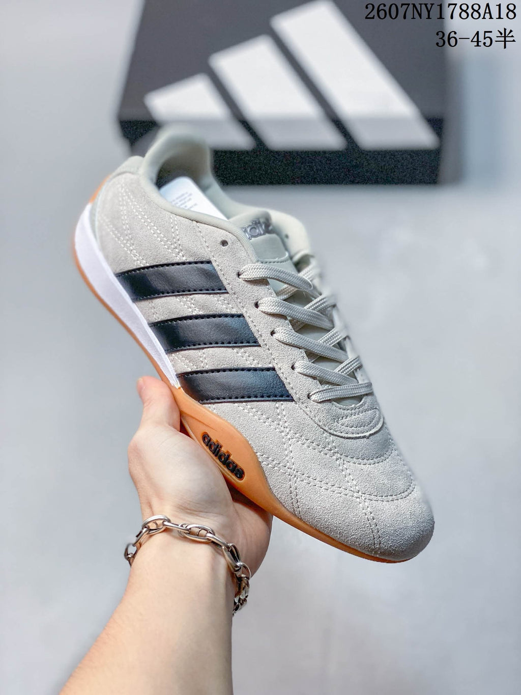 Adipista Trainers EG8662 by adidas - product image from the listing.