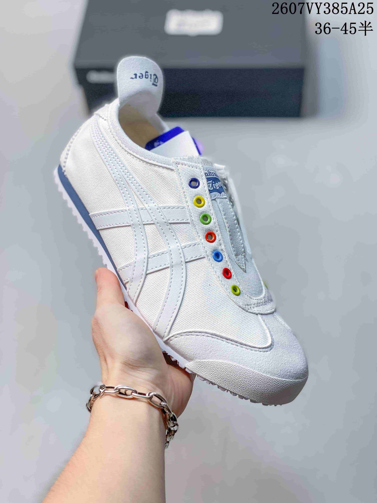 Onitsuka Tiger Mexico 66 Slip-On Trainers - product image from the listing.