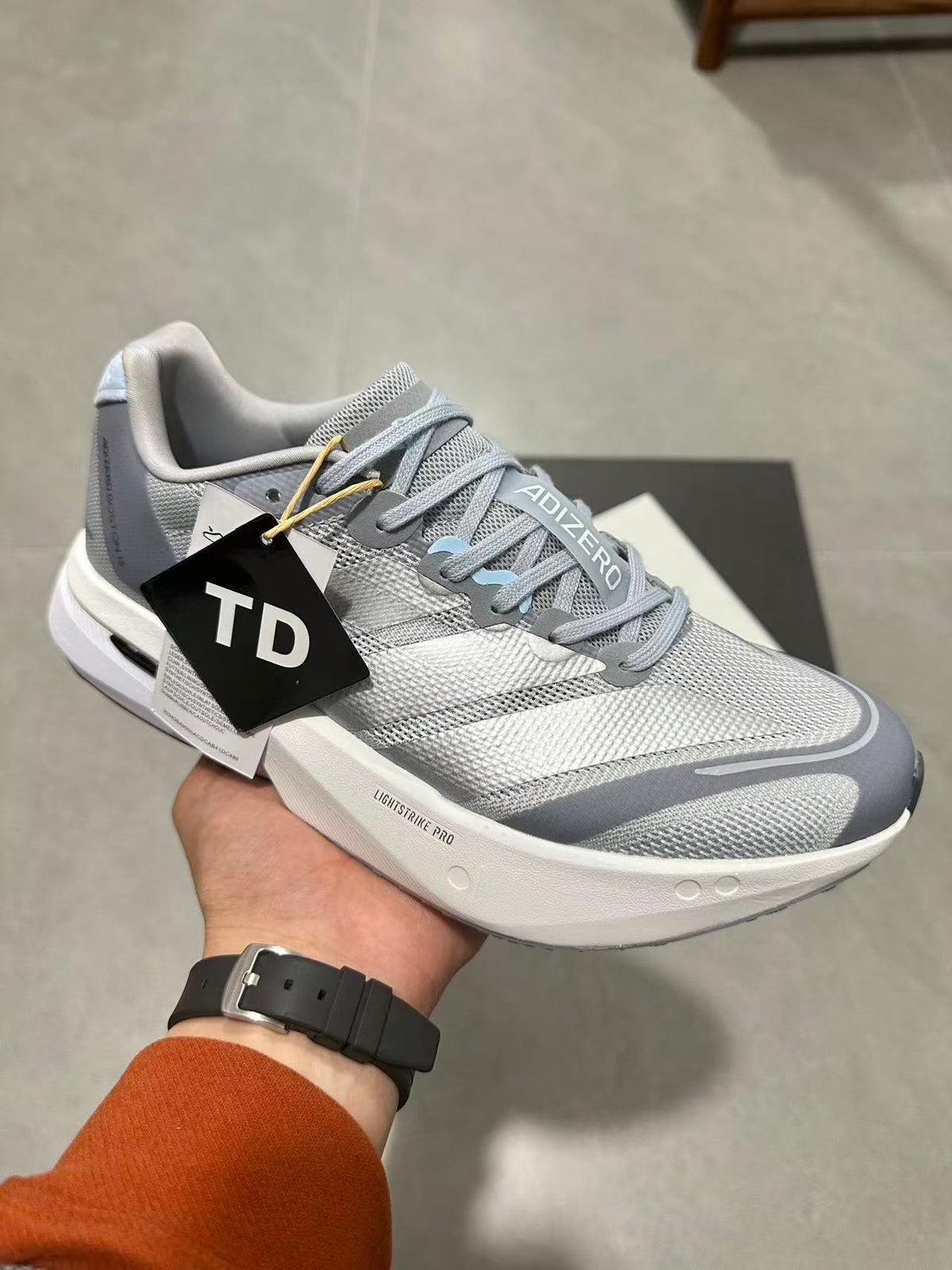 Nike ZoomX Invincible Run 4 Road Running Shoes in Grey - product image from the listing.