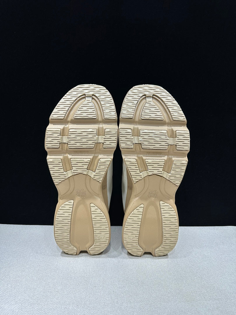 Light Brown On x Loewe Cloudventure 3.0 Sneakers - product image from the listing.