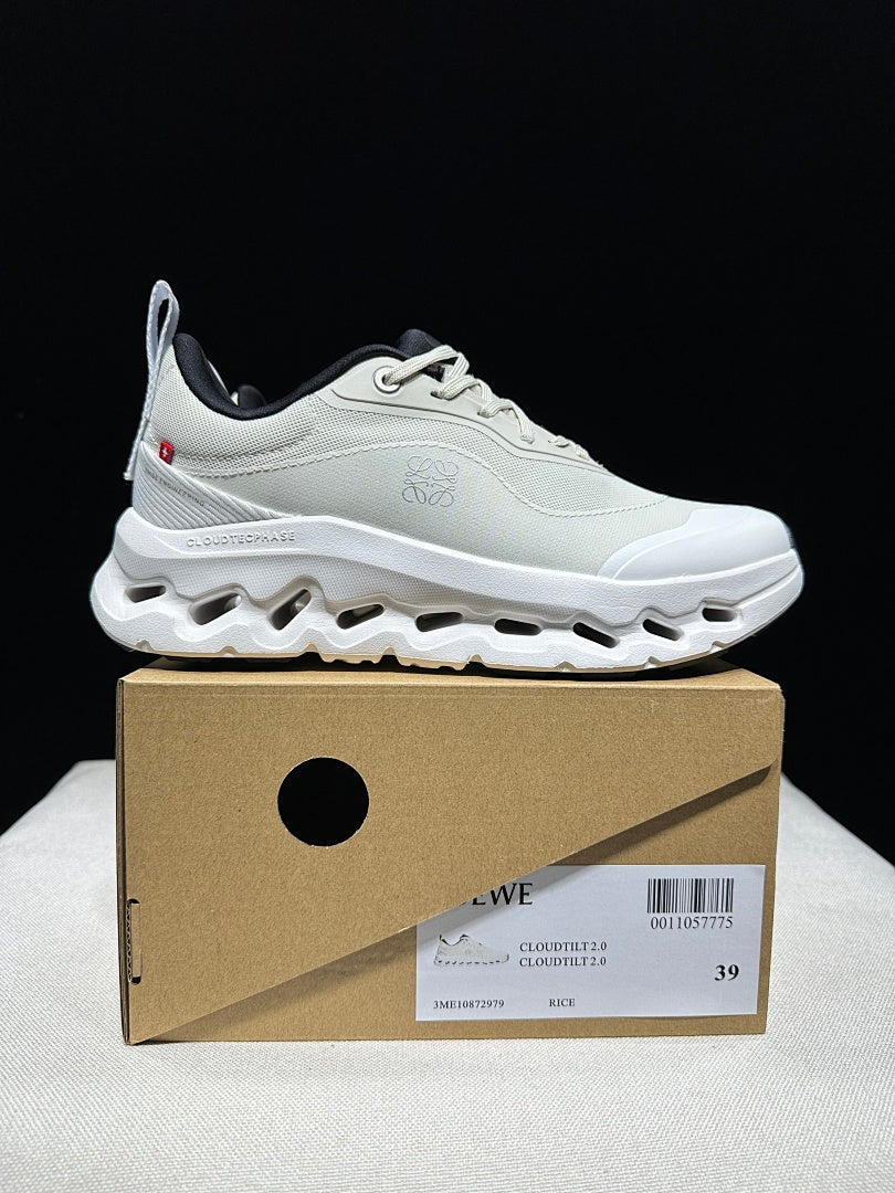 On Running x Loewe Cloudtilt 2.0 Trainers in Rice - product image from the listing.