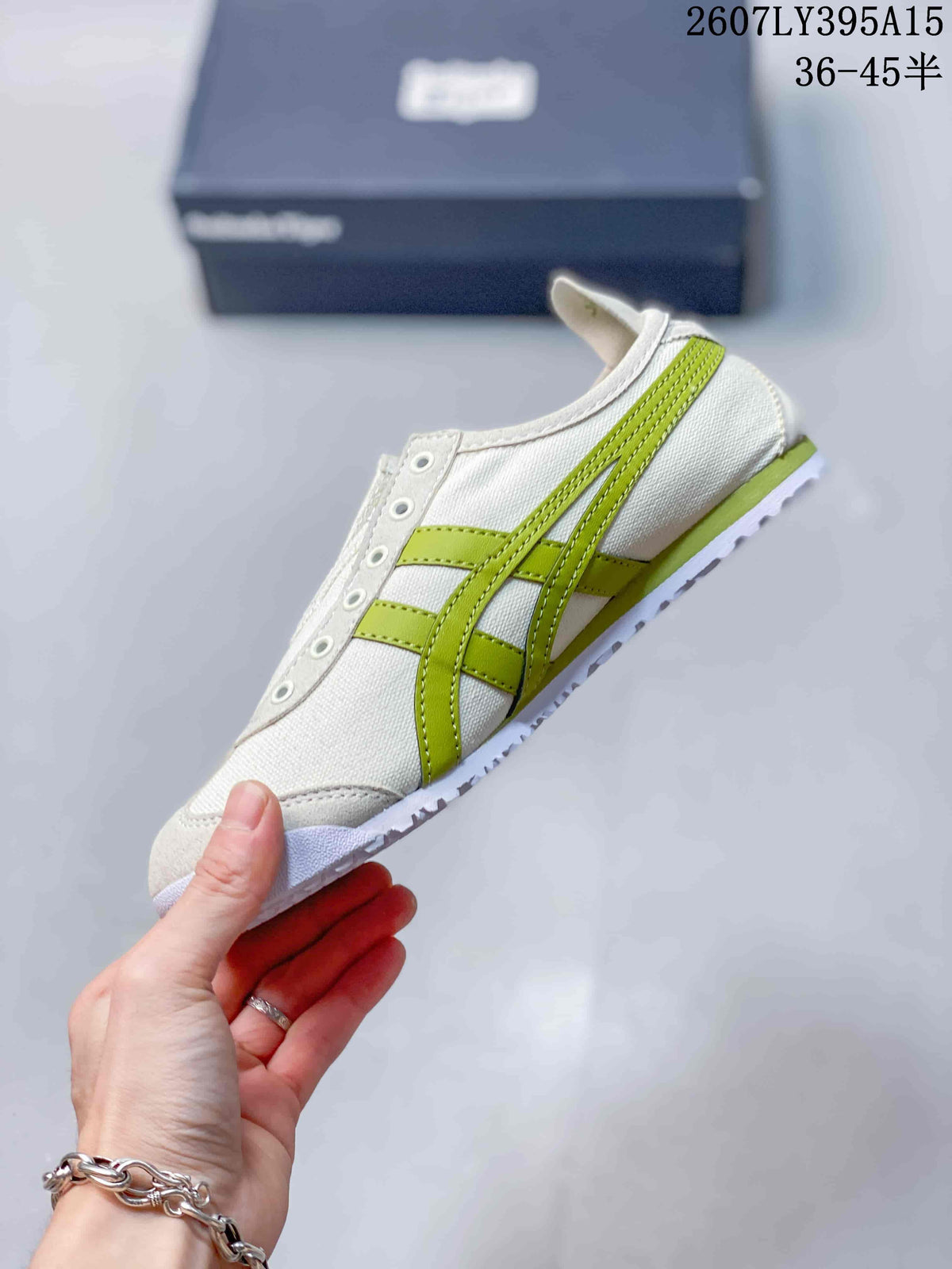 Onitsuka Tiger Mexico 66 Deluxe Sneakers in White Green - product image from the listing.