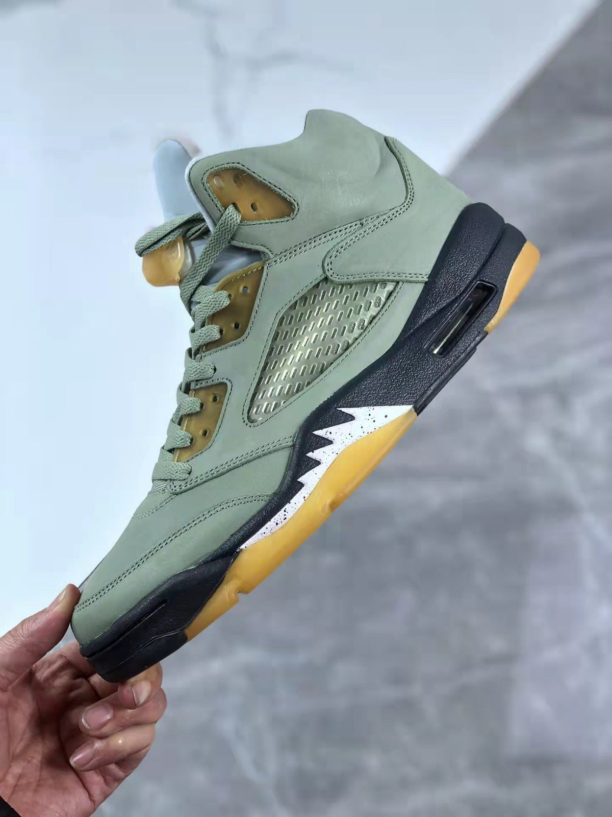 Jade Horizon Sneakers - Air Jordan 5 DC7501-300 - product image from the listing.