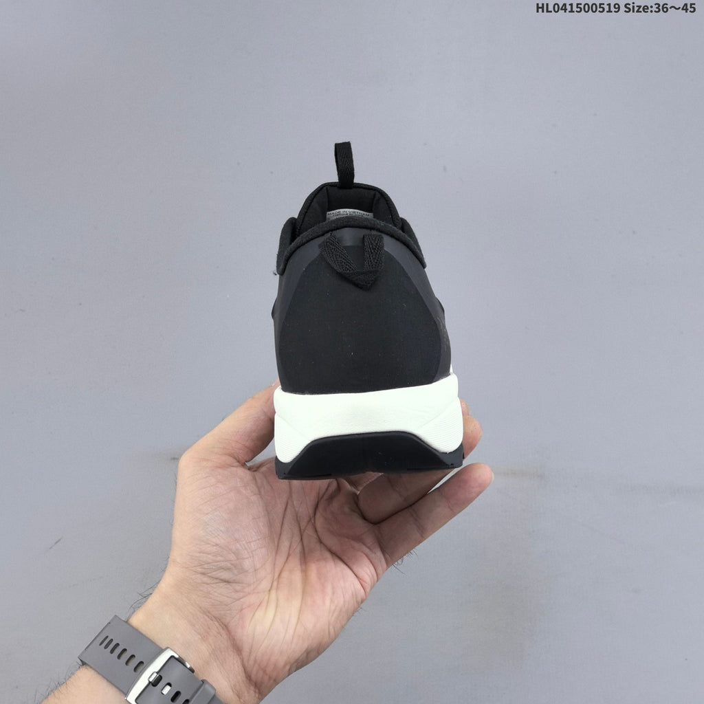 Arc'teryx Konseal LT W Black Low-Cut Shoe - product image from the listing.