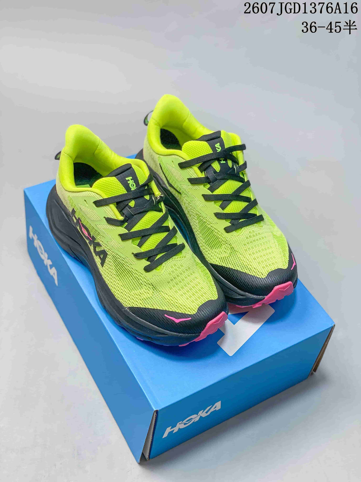 HOKA Challenger 8 Shoes for Running 711260WPR - product image from the listing.