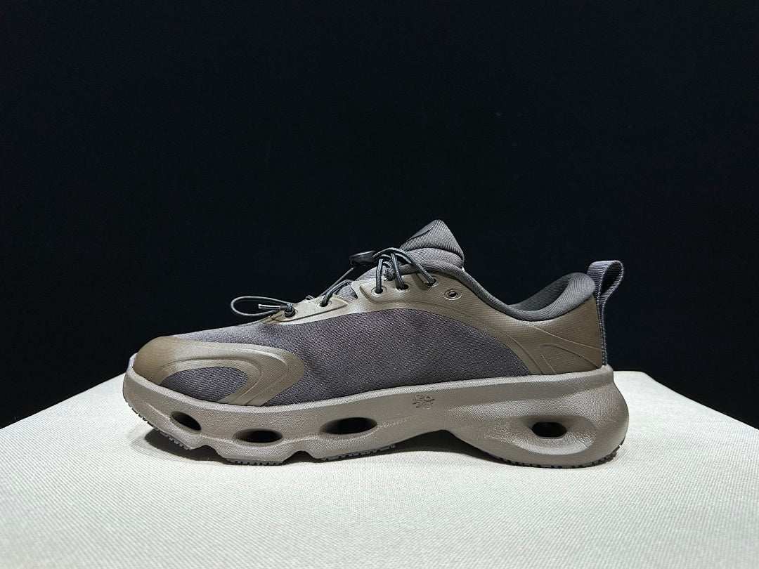 Brown On x Loewe Cloudventure 3.0 Sneakers - product image from the listing.
