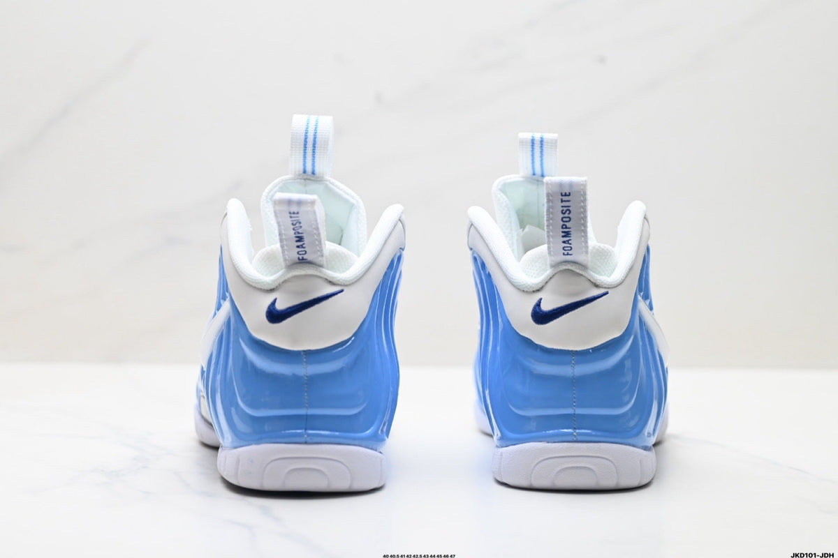 Nike Air Foamposite One Hardaway Sneakers in Blue and White - product image from the listing.