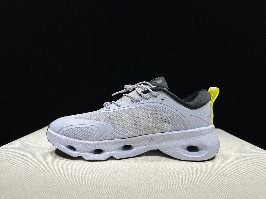 Light Purple On x Loewe Cloudventure 3.0 Sneakers - product image from the listing.