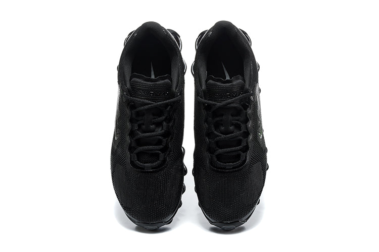Nike Air Max Low-Top Sneakers in Black - product image from the listing.