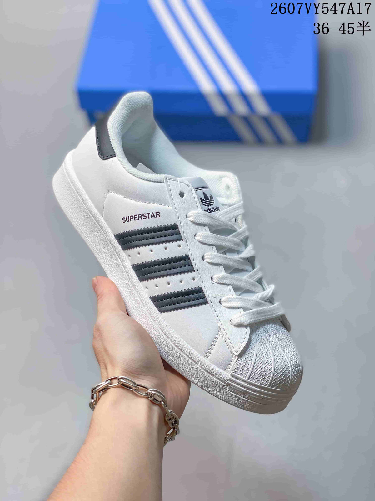 adidas Superstar Sneakers White or in Black 2607VY547A17 - product image from the listing.