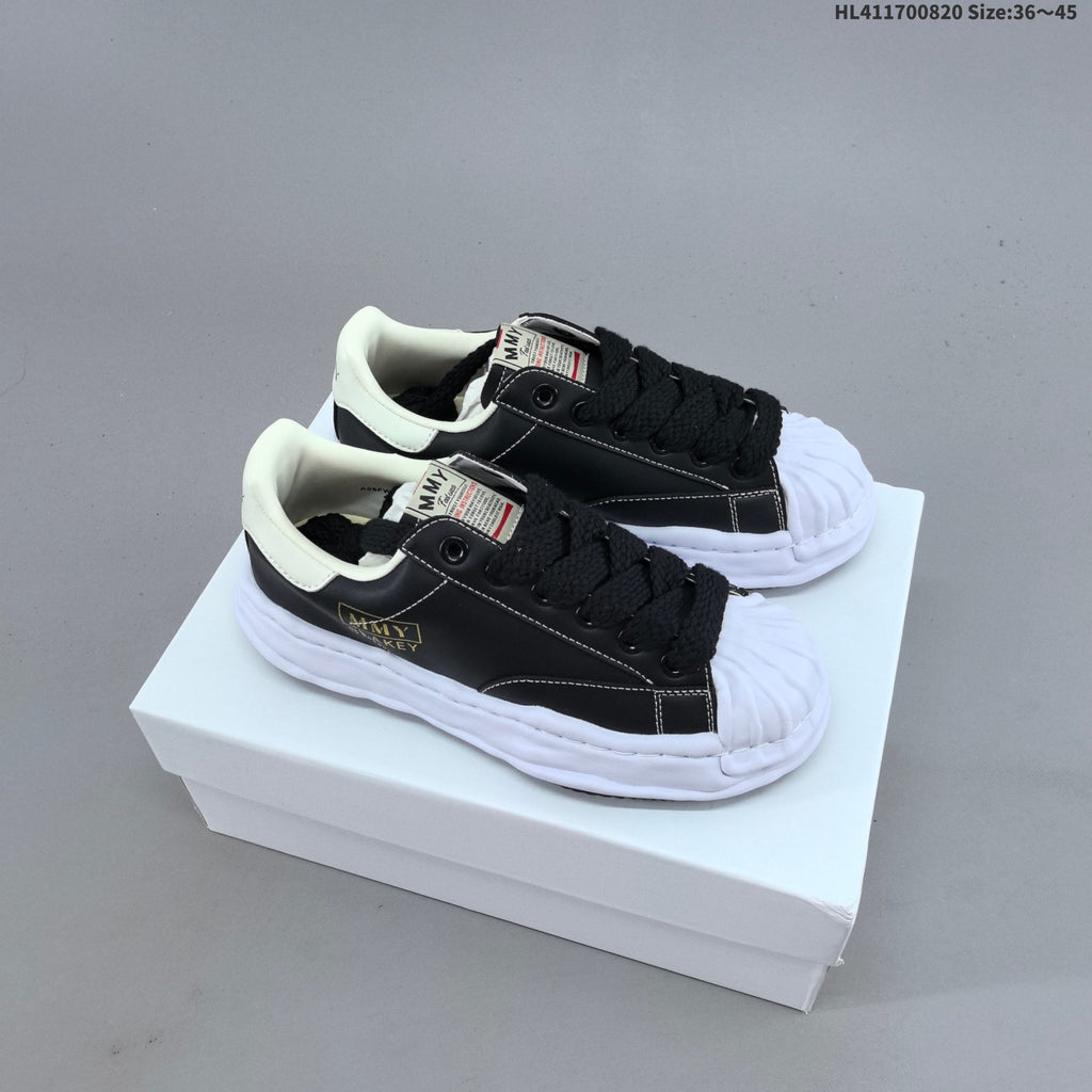 Maison Mihara Yasuhiro Blakey Low Trainers - product image from the listing.