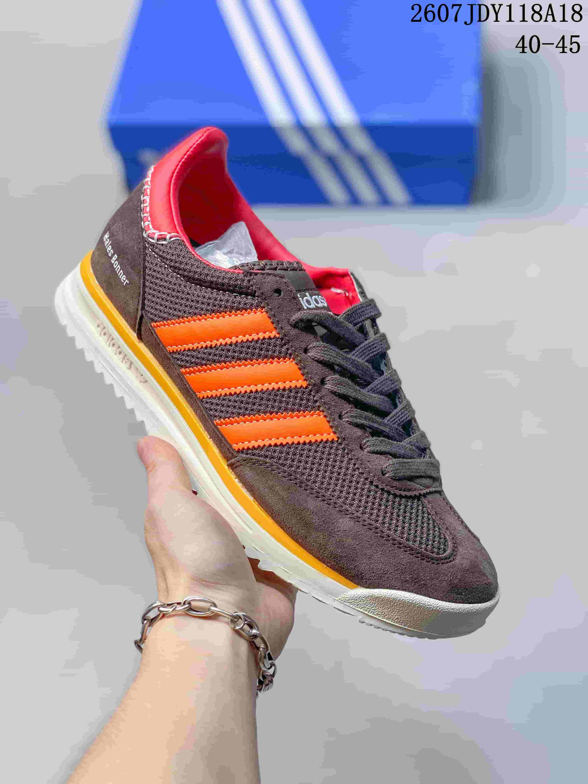adidas SL 72 Retro Trainers, Multiple Colors, 2607 JDY118A18 - product image from the listing.