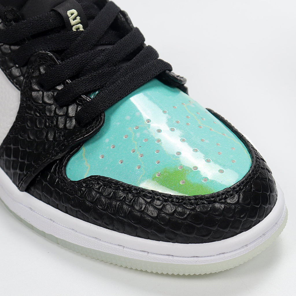 Air Jordan 1 Low CW7309-090 Sneakers - product image from the listing.