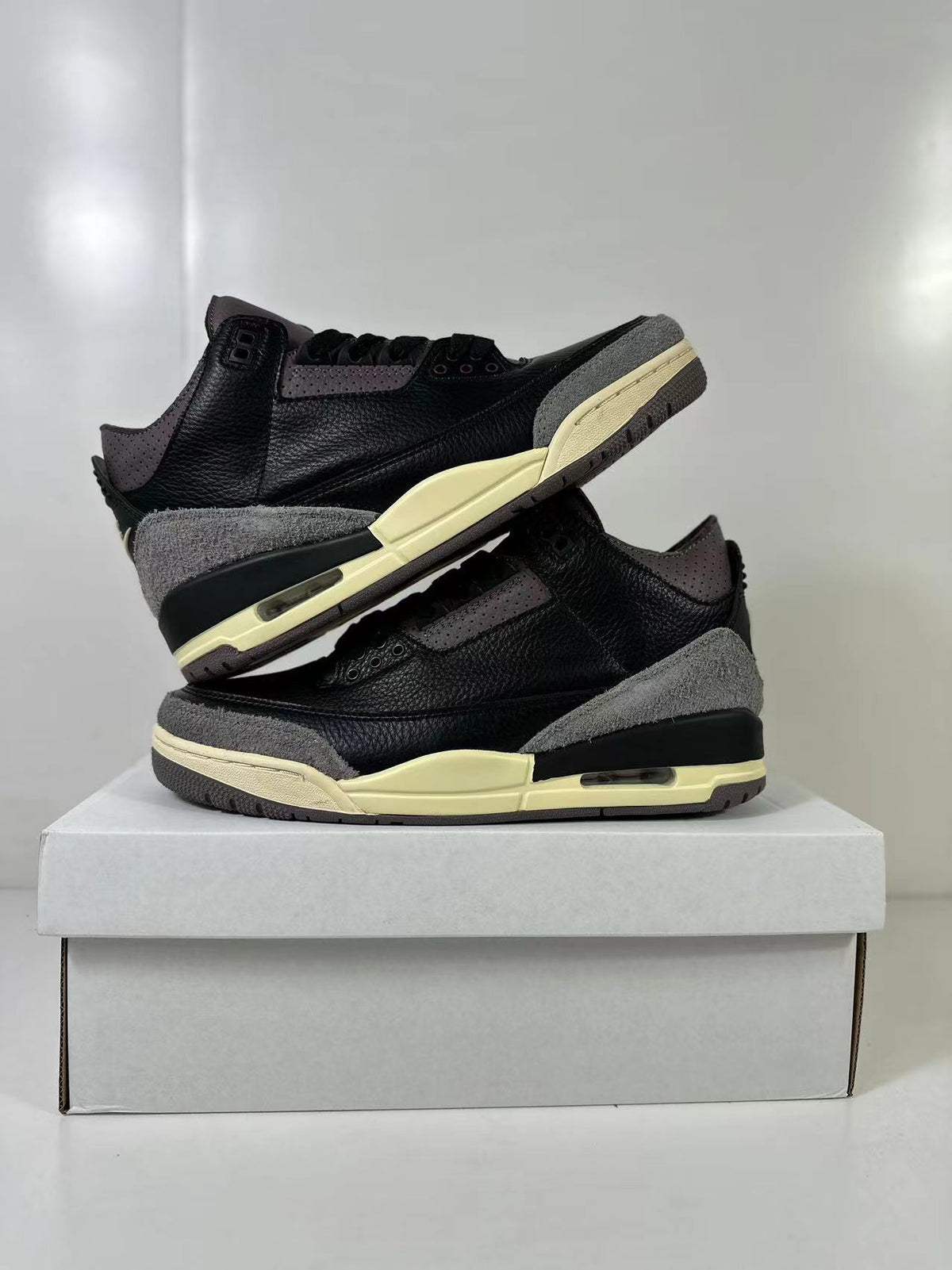 Air Jordan 3 Retro Black Purple FZ8411-001 Sneakers - product image from the listing.