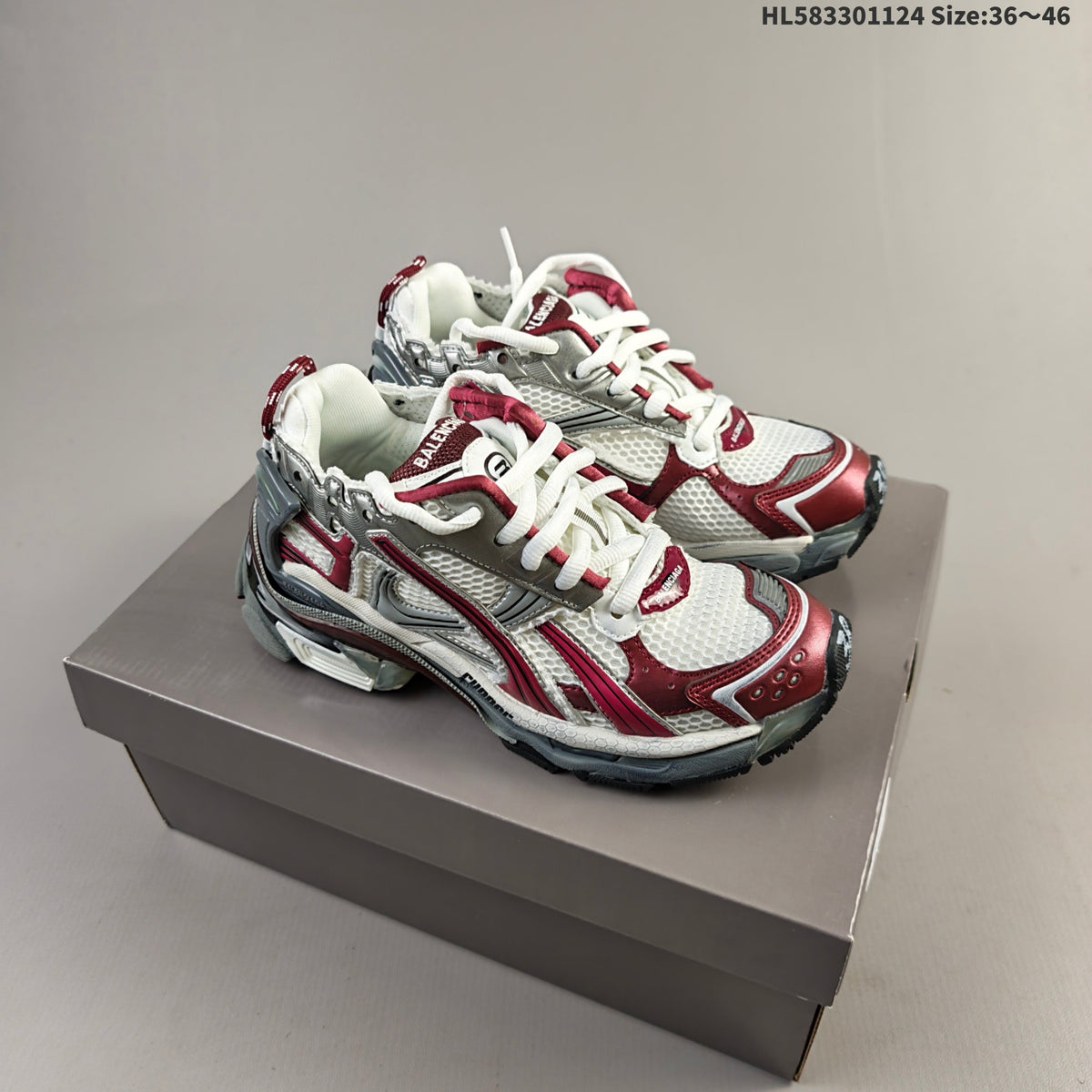 Balenciaga Runner Sneaker Low-Cut Mesh Style - product image from the listing.