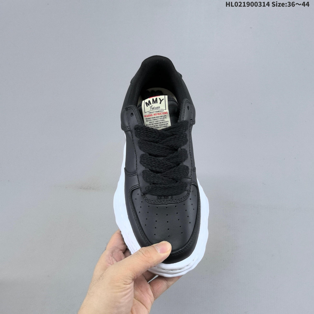 Maison Mihara Yasuhiro Original Sole Low Sneakers in Black - product image from the listing.