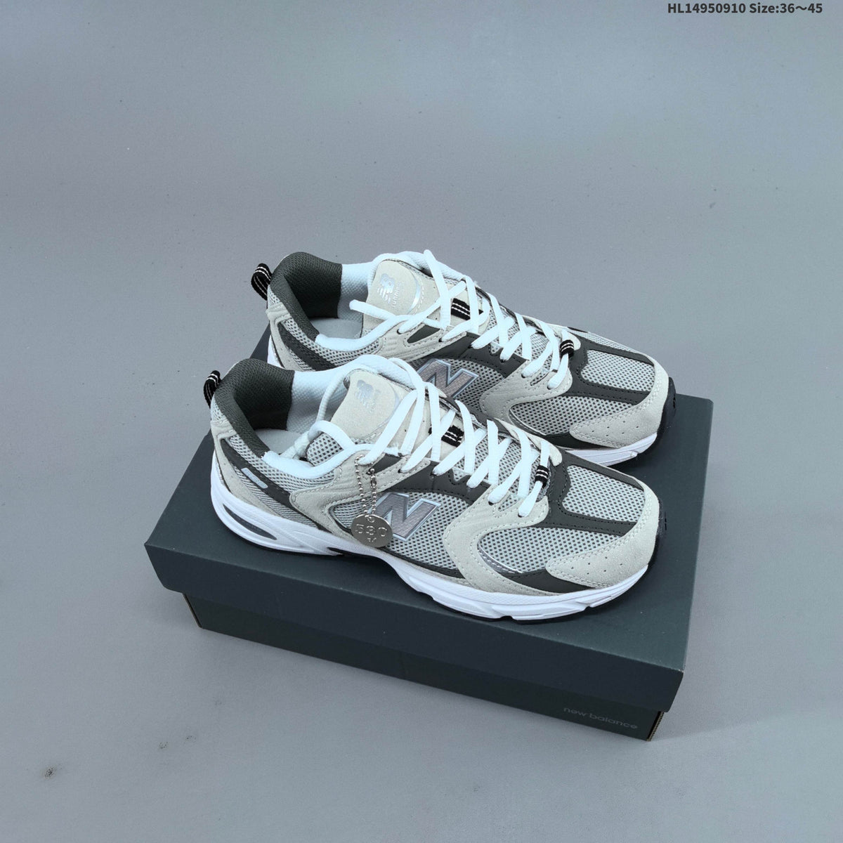 New Balance 530 Retro Sneakers for Running - product image from the listing.