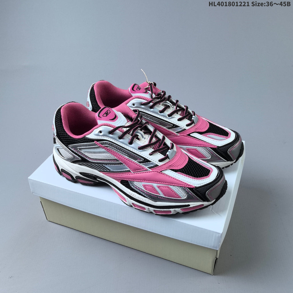 Reebok Premier Road Ultra Low-Cut Sneakers HL401801221 - product image from the listing.