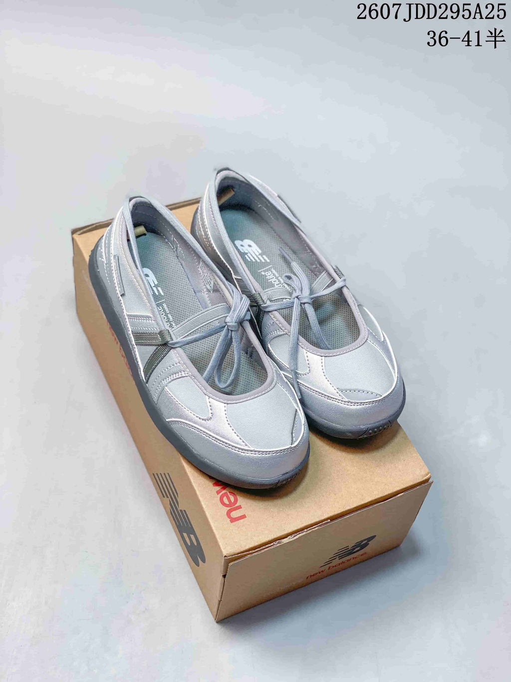 Women's New Balance WD Series Low-Top Sneakers 2607JDD295A25 - product image from the listing.