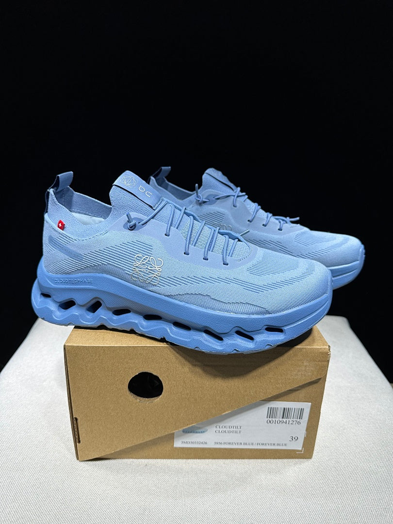 On Cloudtilt Loewe Sneakers in Blue - product image from the listing.