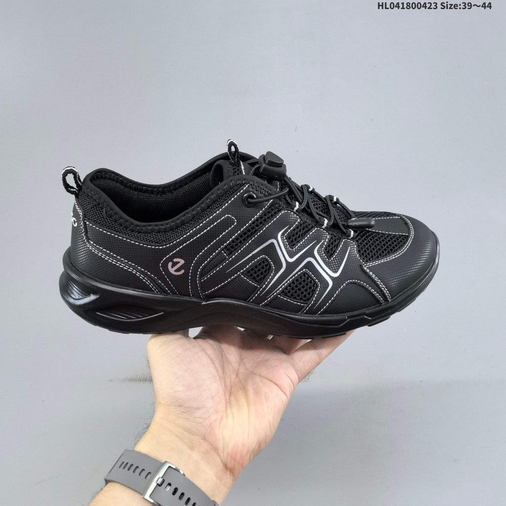ECCO Black Mesh Lace-Up Casual Trainers - product image from the listing.