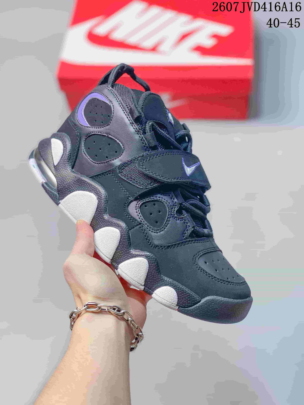 Nike High-Cut Sneakers Multi-Color Style 2607JVD416A16 - product image from the listing.