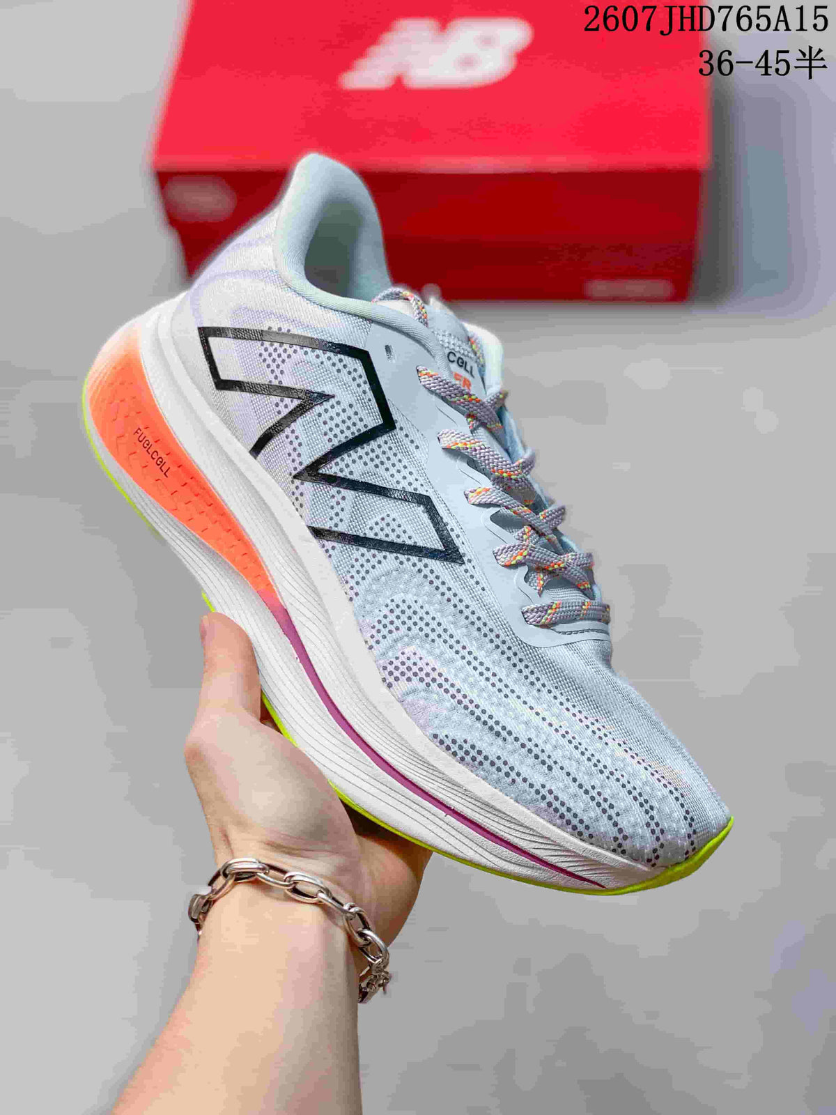 New Balance RC Elite MFCXLK4 Sneakers for Running - product image from the listing.