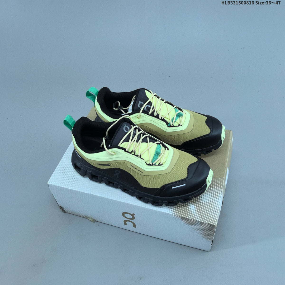 On Cloud 6 Geo WP Outdoor Trainers - product image from the listing.