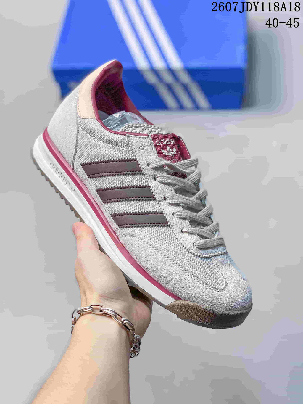 adidas SL 72 Retro Trainers, Multiple Colors, 2607 JDY118A18 - product image from the listing.