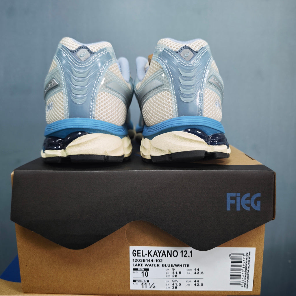 Nike Zoom Vomero 5 Lake Water Sneakers in Blue White - product image from the listing.