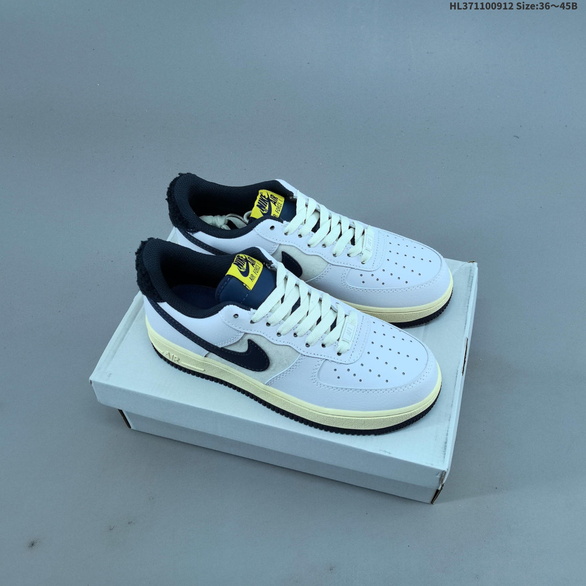 Nike Air Force 1 '07 Low-Cut Sneakers - product image from the listing.