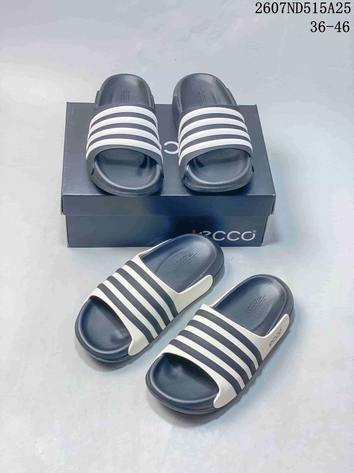 Men's ECCO Slide Sandals Navy and White 2607ND515A25 - product image from the listing.
