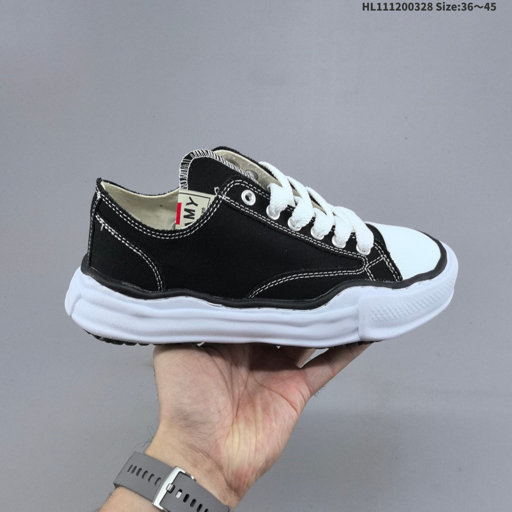 Maison MIHARA YASUHIRO Original Sole Canvas Low Trainers - product image from the listing.